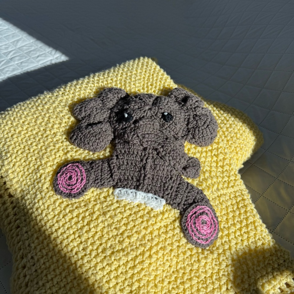 Handmade Yellow Crochet Baby Blanket – Elephant Appliqué Reversible 53” × 44”